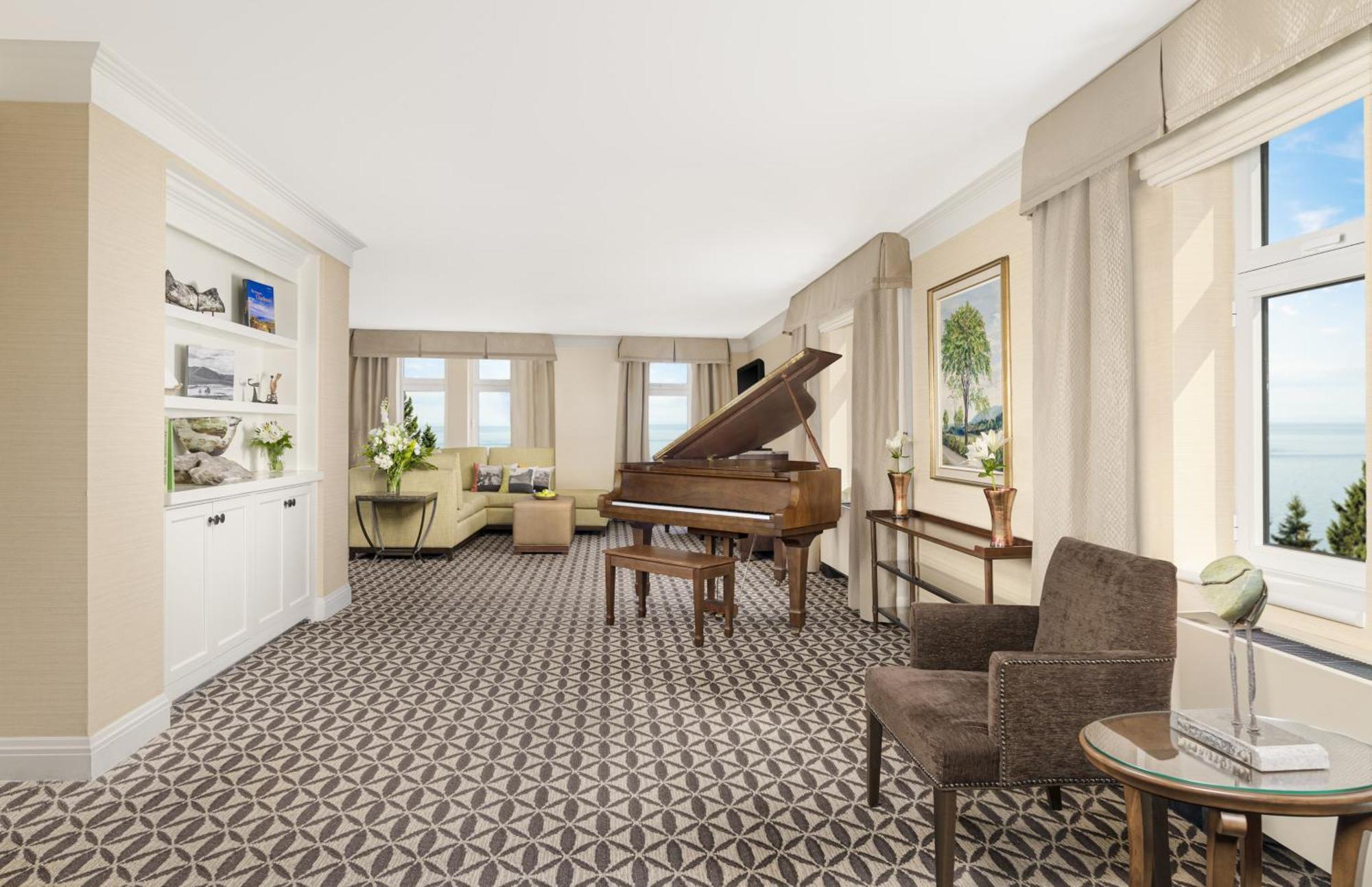 Fairmont Le Manoir Richelieu Hotel Ла Мале Екстериор снимка